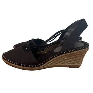 Liz Claiborne Black wedge espadrilles sz 8.5 Closed Toe Wedge Heel Espadrilles